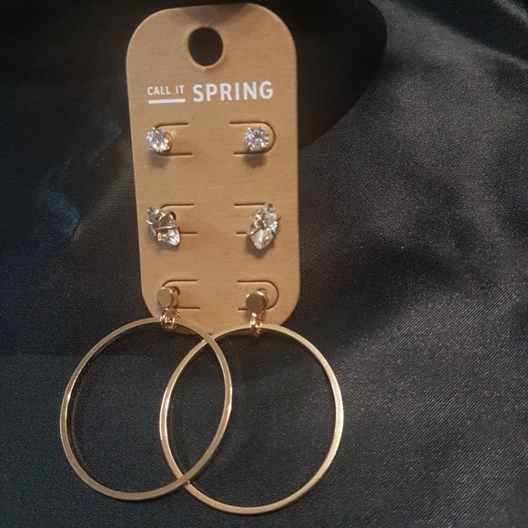 💎 3 /$20💎 Call it Spring Earring Set - Picture 2 of 5